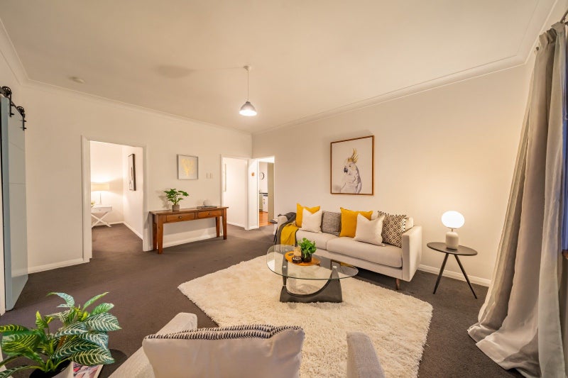 53 Palmer Crescent, Silverstream, Upper Hutt - Carousel 2