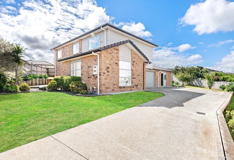 3 Clady Drive, Flat Bush, Auckland - Carousel 1