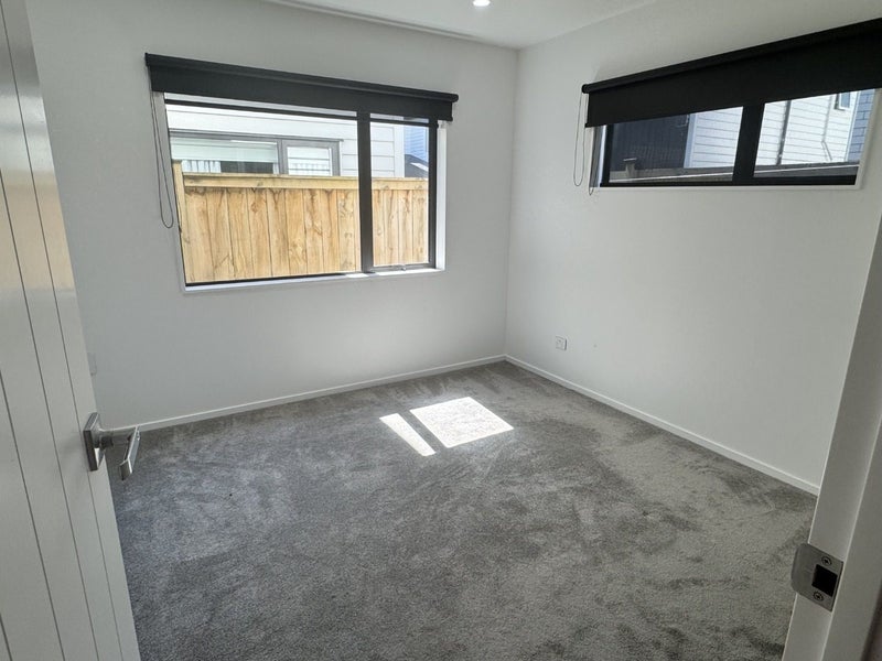 17C Rangitiki Crescent, Lynfield, Auckland - Carousel 7