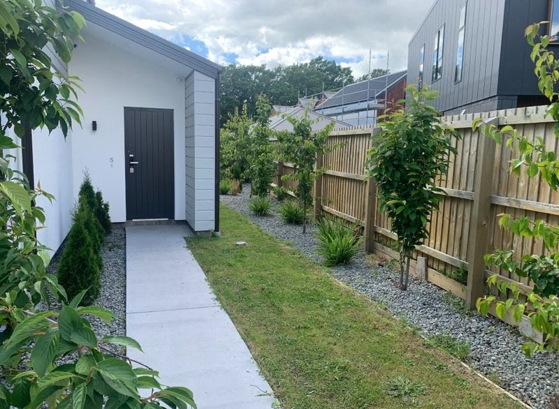 5/15 Bunyan Street, Waltham, Christchurch - Carousel 2