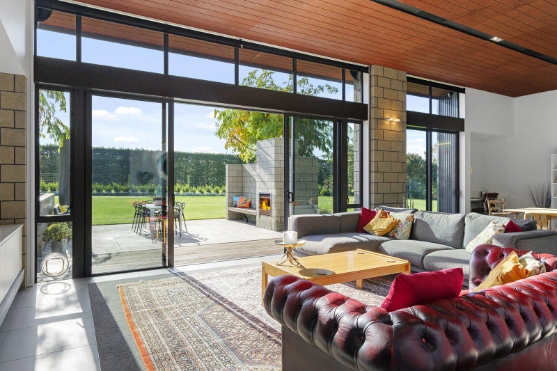 4/186 Knights Road, Christchurch - Carousel 2