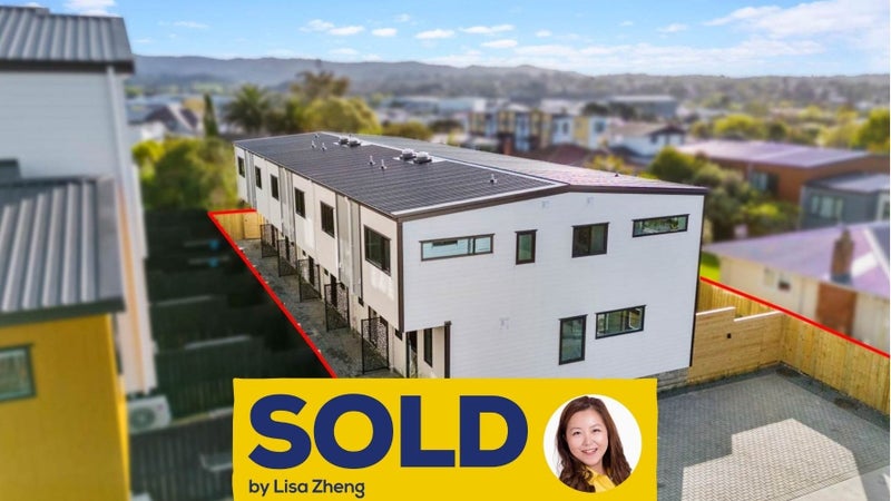 5/2 Kereru Street, Henderson, Auckland - Carousel 1