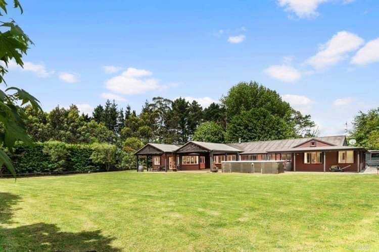 4 Sherwood Drive, Pukekohe - Carousel 2