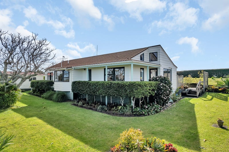 2 Gloyn Road, Onerahi, Whangarei - Carousel 2