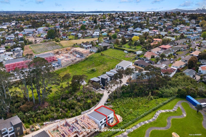 33 Korokio Lane, Henderson, Auckland - Carousel 20