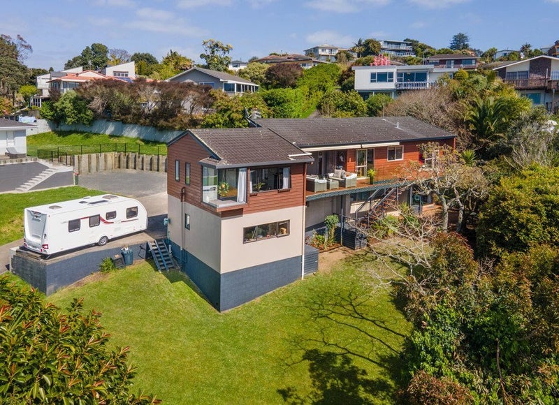 47 Haseler Crescent, Howick, Auckland - Carousel 24