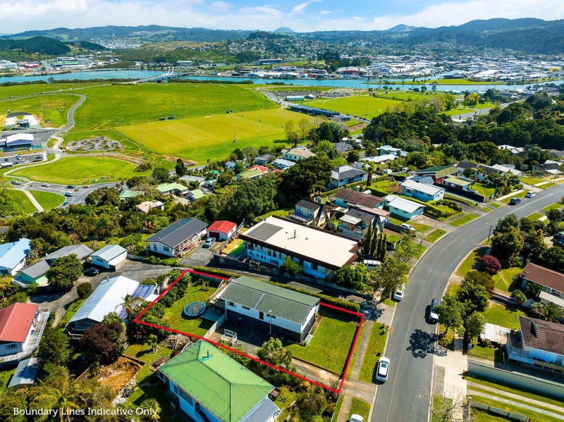 24 Eureka Place, Parahaki, Whangarei - Carousel 1