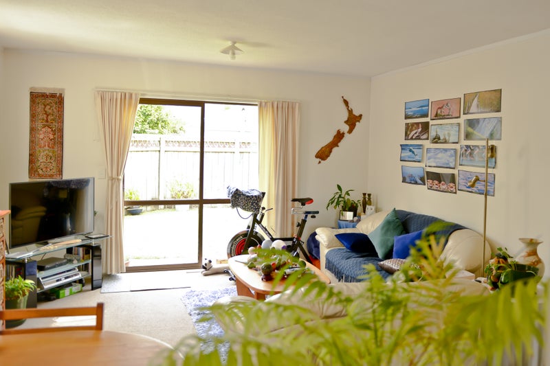 2/725 High ST, BOULCOTT, LOWER HUTT - Carousel 2