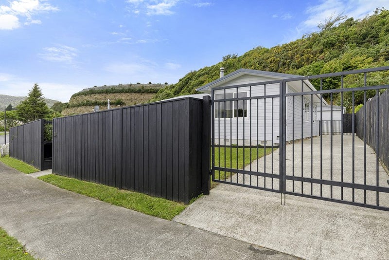 31 Christchurch Crescent, Kelson, Lower Hutt - Carousel 23