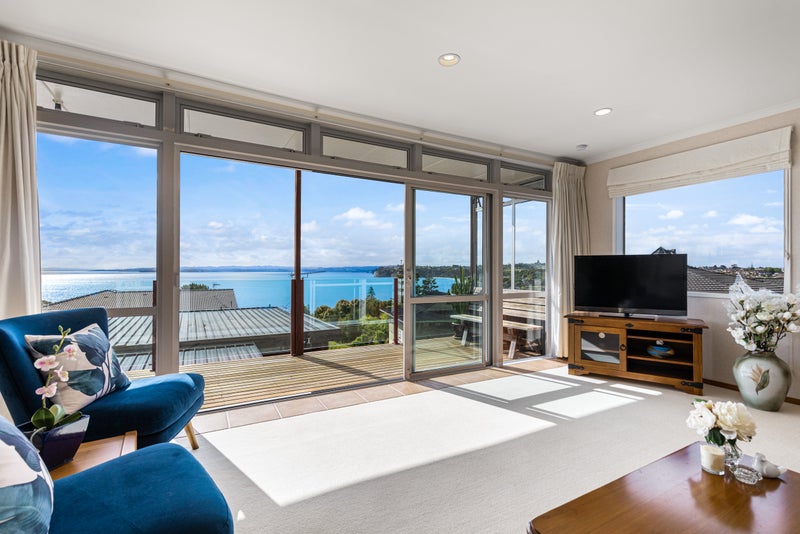 160A Clovelly Road, Bucklands Beach, Auckland - Carousel 2