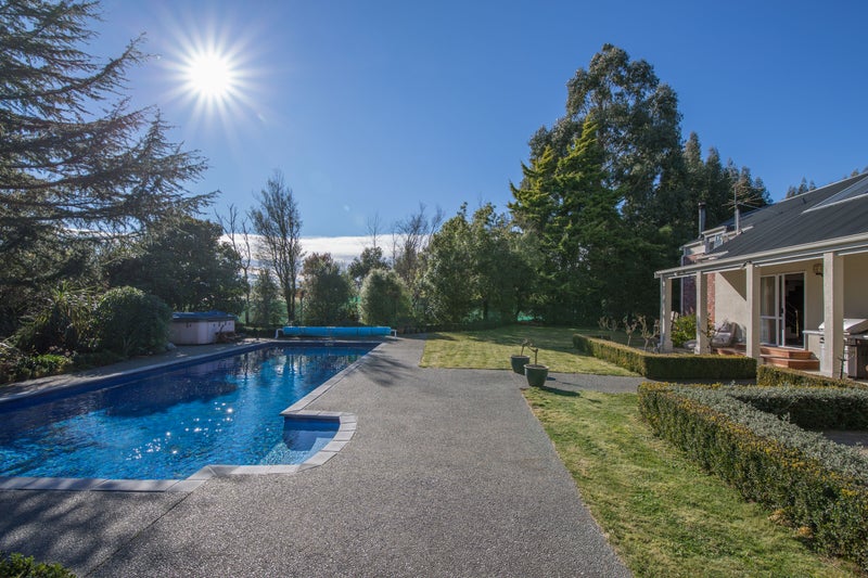 30 Alpineview View, WEST MELTON, CHRISTCHURCH - Carousel 1