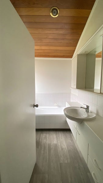 2/53 Anzac Road, Browns Bay, Auckland - Carousel 11