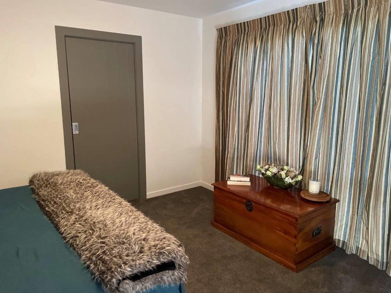 2 Camwell Park, Flaxton - Carousel 10