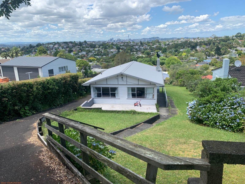 15 Monarch Avenue, Hillcrest, Auckland - Carousel 15