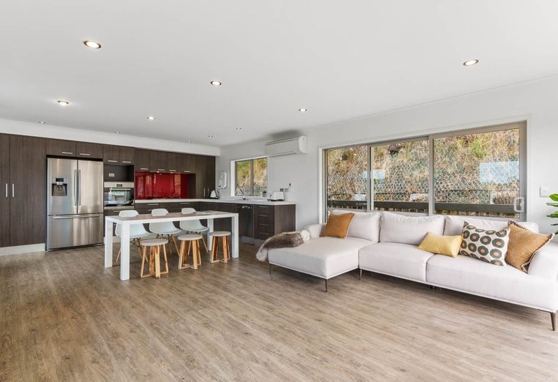 1D Tay Street, Grey Lynn, Auckland - Carousel 2