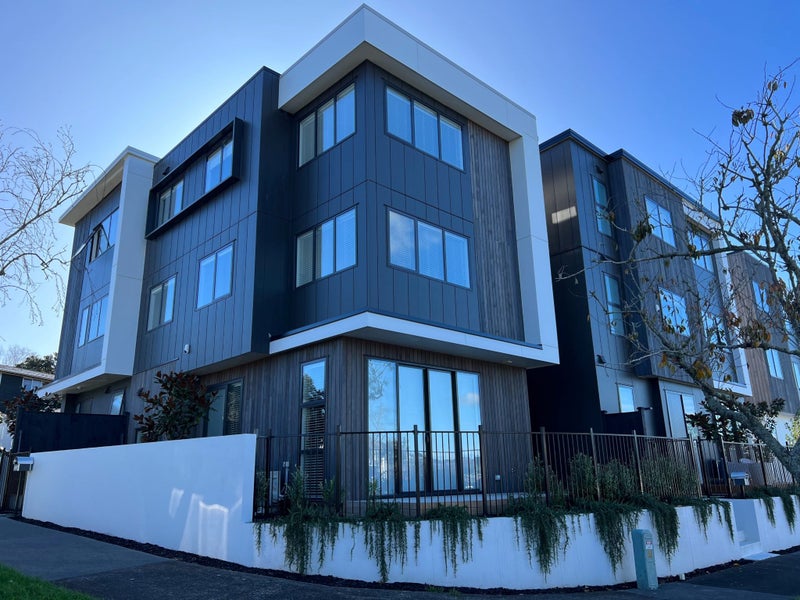 22A Wendover Road, Glendowie, Auckland - Carousel 1