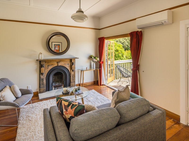 35 Shirley Street, Karori, Wellington - Carousel 2