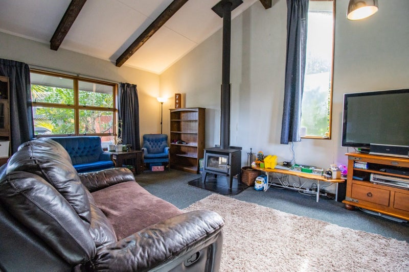 70 Maxwells Line, Awapuni, Palmerston North - Carousel 2