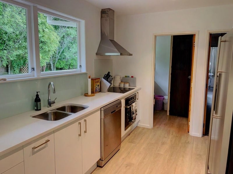 36 Wyoming Avenue, Murrays Bay, Auckland - Carousel 2