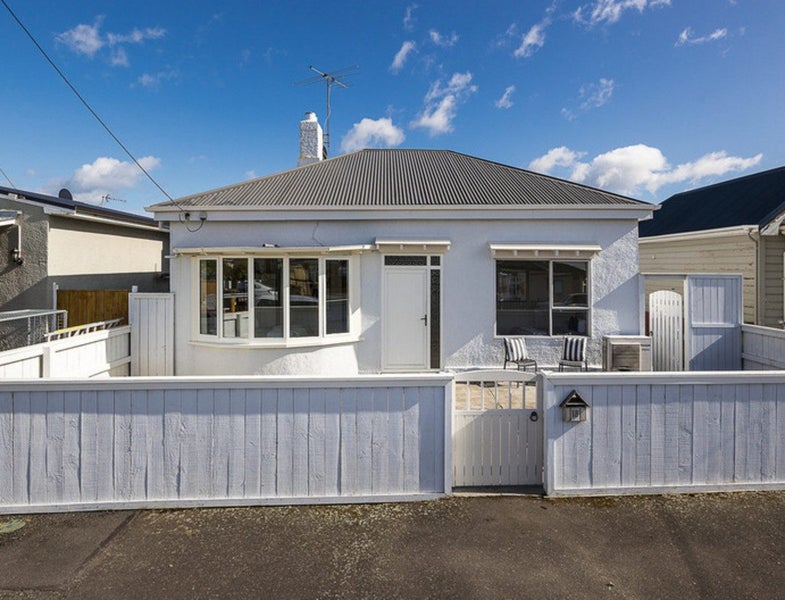 18 Scott Street, Saint Kilda, Dunedin - Carousel 1