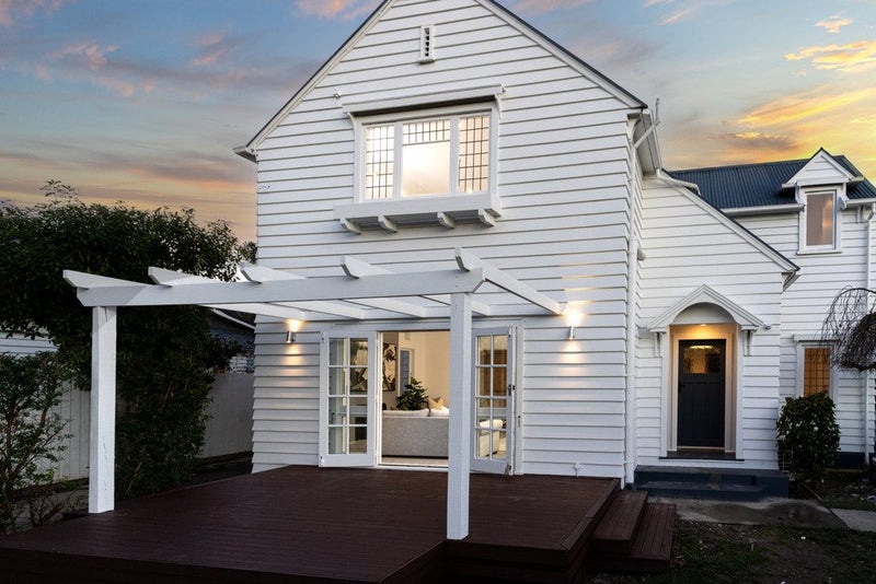 8 Bradshaw Terrace, Riccarton, Christchurch - Carousel 2