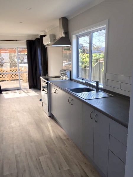 37 Cassino Crescent, Onekawa, Napier - Carousel 1
