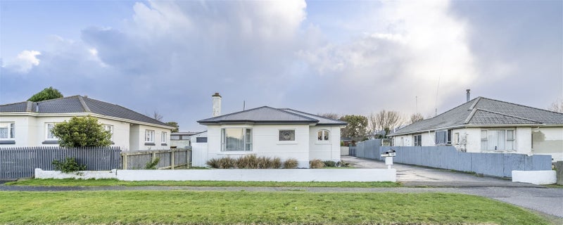 110 Jenkin Street, Strathern, Invercargill - Carousel 1