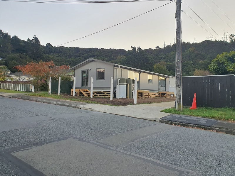 6B Davis Grove, Wainuiomata, Lower Hutt - Carousel 12