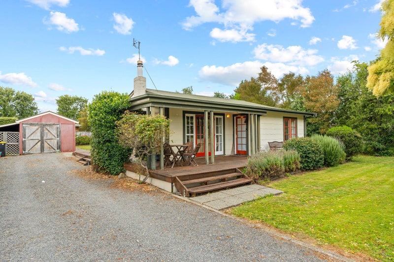 52 Princess Street, Martinborough - Carousel 2