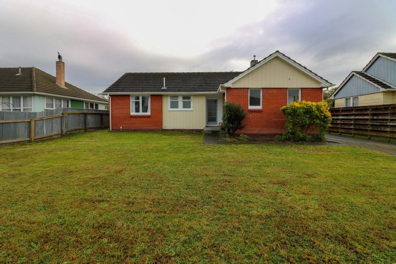8 Drake Street, Awapuni, Palmerston North - Carousel 1