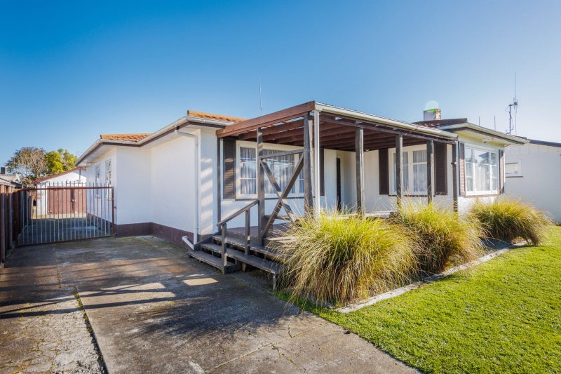 14 Kingston Street, Awapuni, Palmerston North - Carousel 2