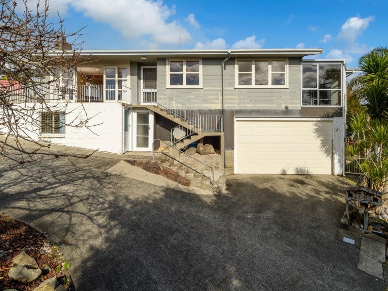164B Kingswood Road, Brookfield, Tauranga - Carousel 1