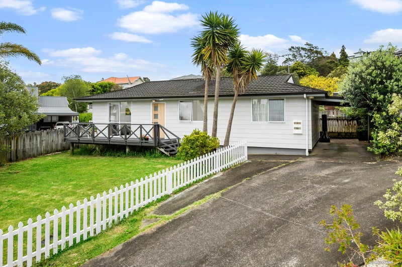 2/89 Nigel Road, Browns Bay, Auckland - Carousel 1