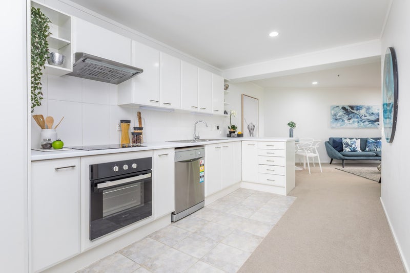 1B/6 Whitaker Place, Grafton, Auckland - Carousel 2