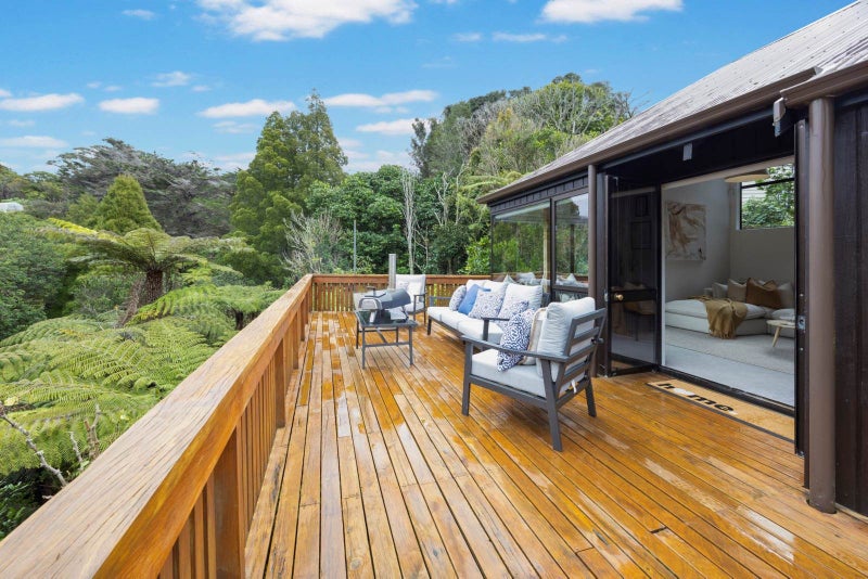 55A Goodall Street, Hillsborough, Auckland - Carousel 2