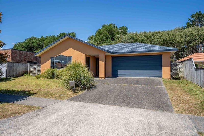 104 Weggery Drive, Waikanae Beach, Waikanae - Carousel 2