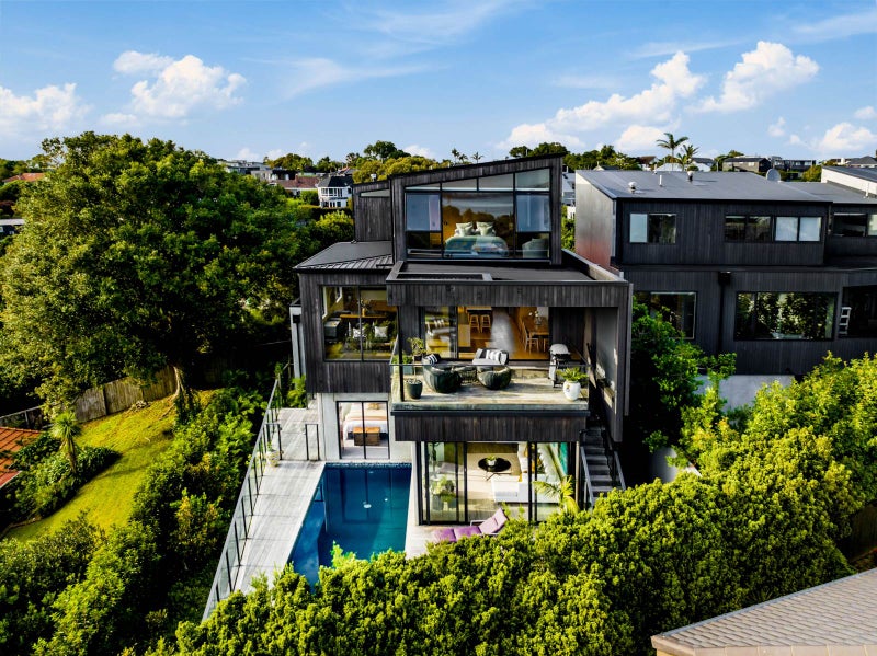 7 Puna Street, Orakei, Auckland - Carousel 2