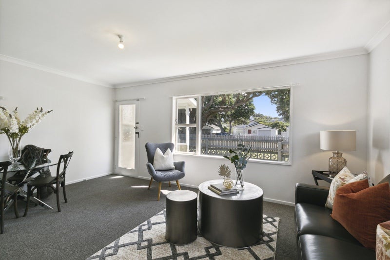 1/84 Park Road, Miramar, Wellington - Carousel 2