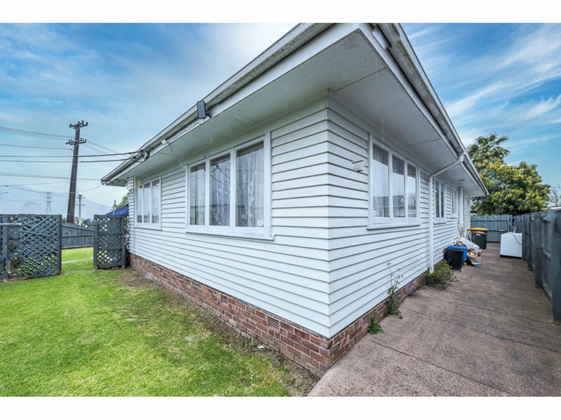 1/88 McAnnalley Street, Manurewa East, Auckland - Carousel 22