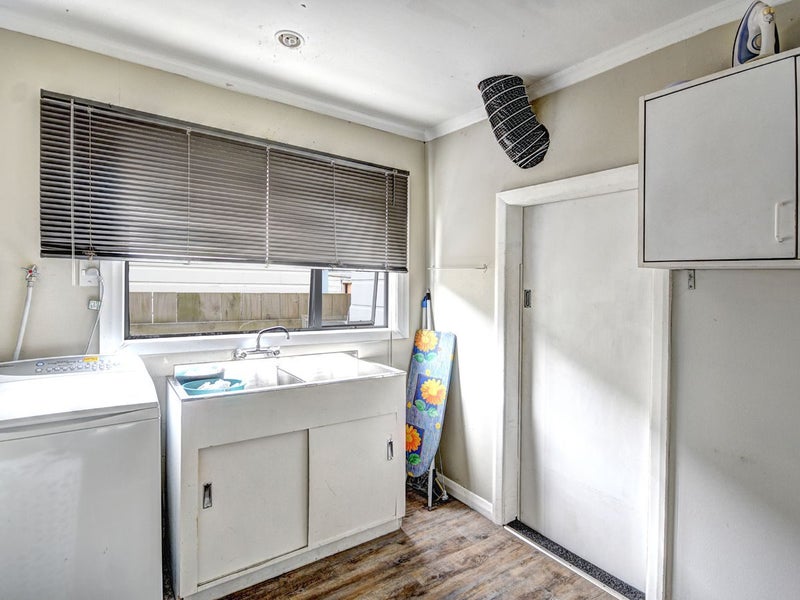 43 Carr Street, North East Valley, Dunedin - Carousel 23