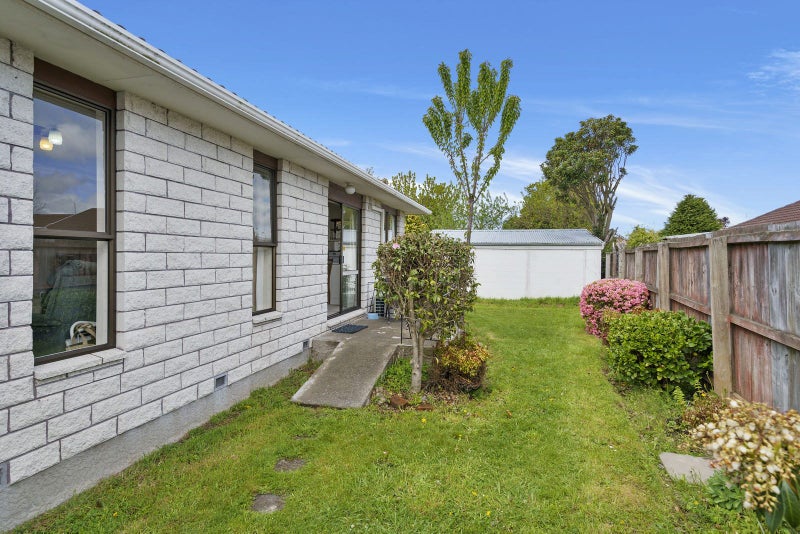 1/22 Camrose Place, Ilam, Christchurch - Carousel 2