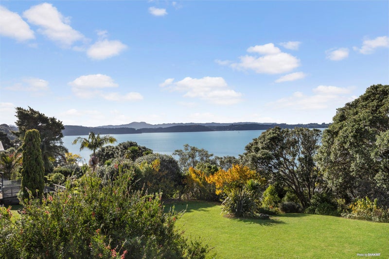35 Willjames Avenue, Algies Bay, Warkworth - Carousel 2