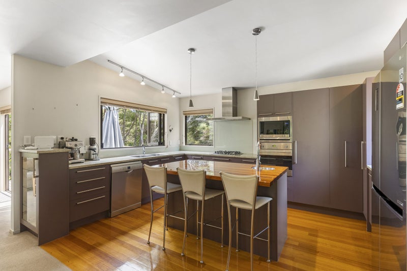 36 Inglis Street, Birkenhead, Auckland - Carousel 1