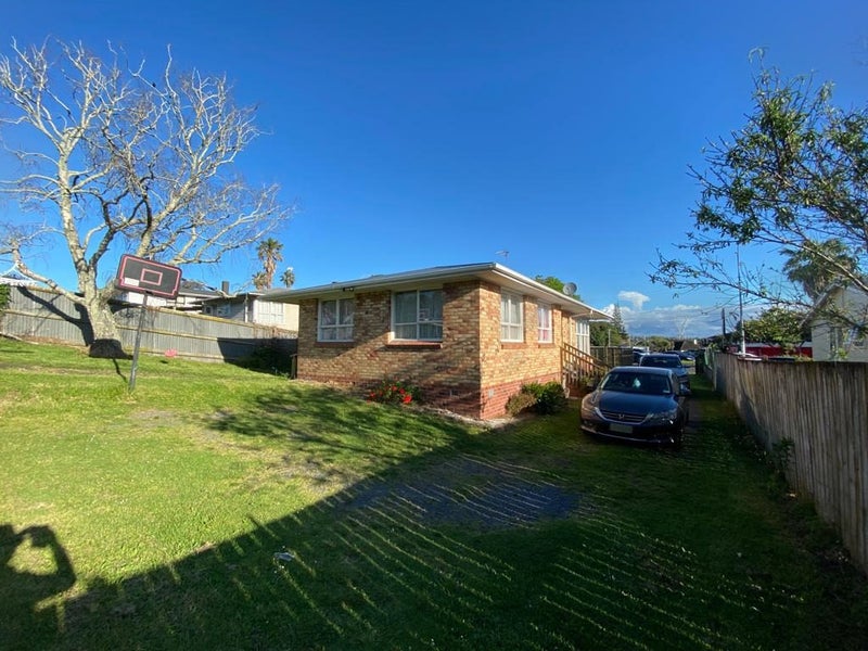 214 East Tamaki Road, Otara, Auckland - Carousel 2