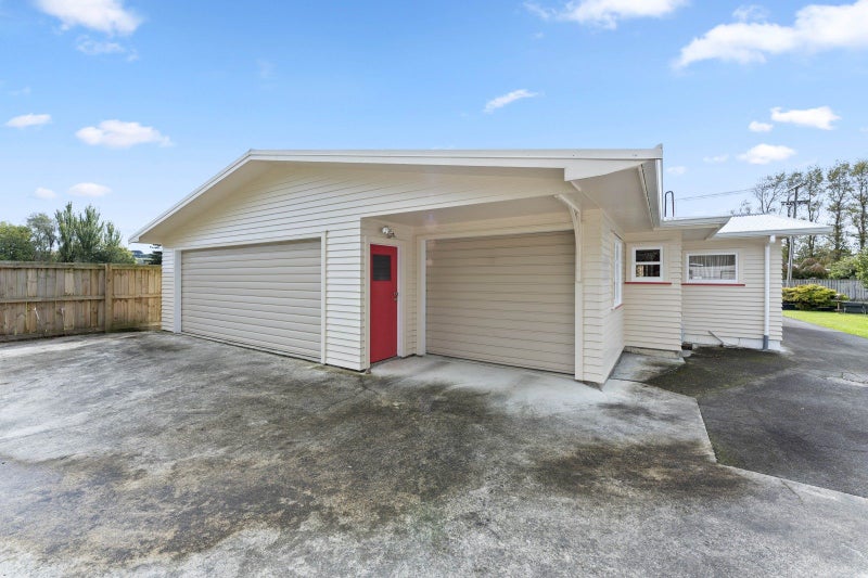 21 Hamilton Street, Pahiatua - Carousel 2