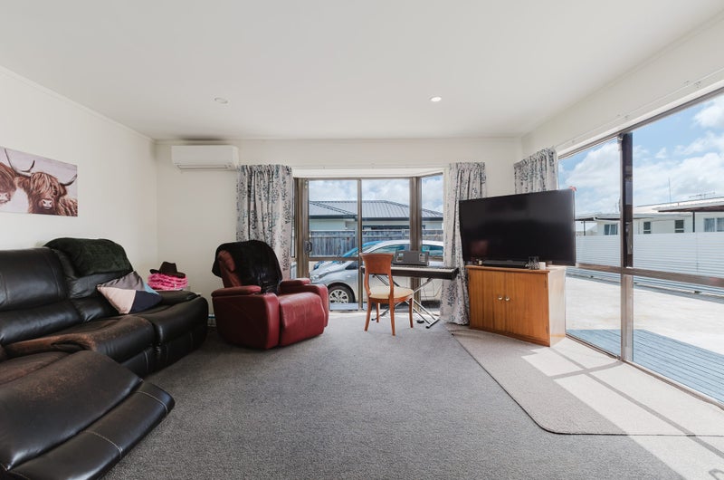 99B Ferguson Street, West End, Palmerston North - Carousel 2