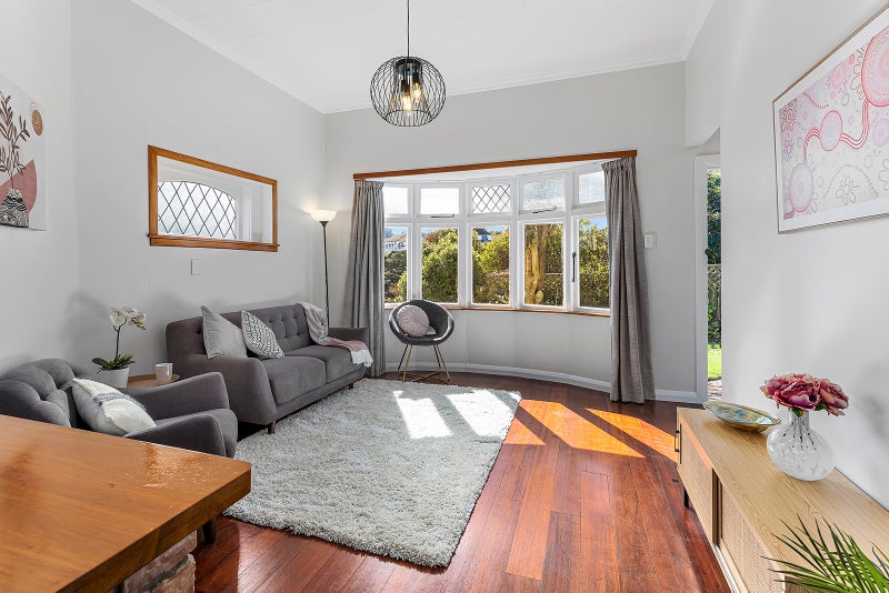 75 Nevay Road, Miramar, Wellington - Carousel 2
