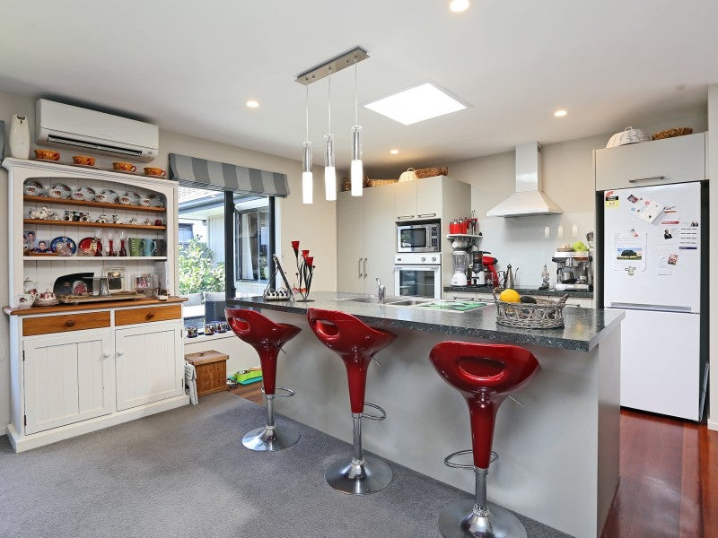 1033 Reka Street, Akina, Hastings - Carousel 2