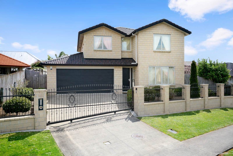 212 Hill Road, The Gardens, Auckland - Carousel 1