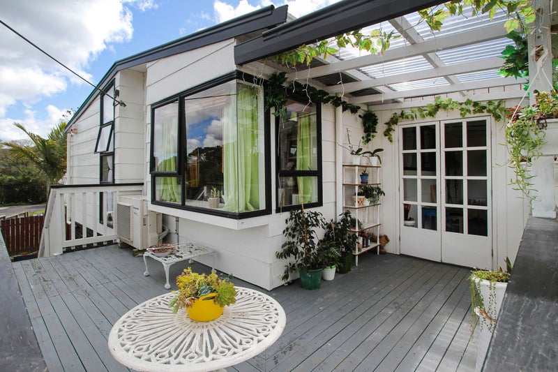 2A Ranch Avenue, Beach Haven, Auckland - Carousel 2